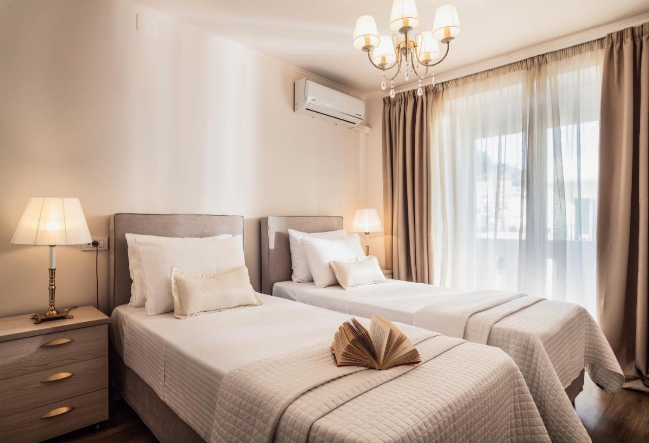 Maison Downtown Luxury Apartments! Zakynthos Exterior photo